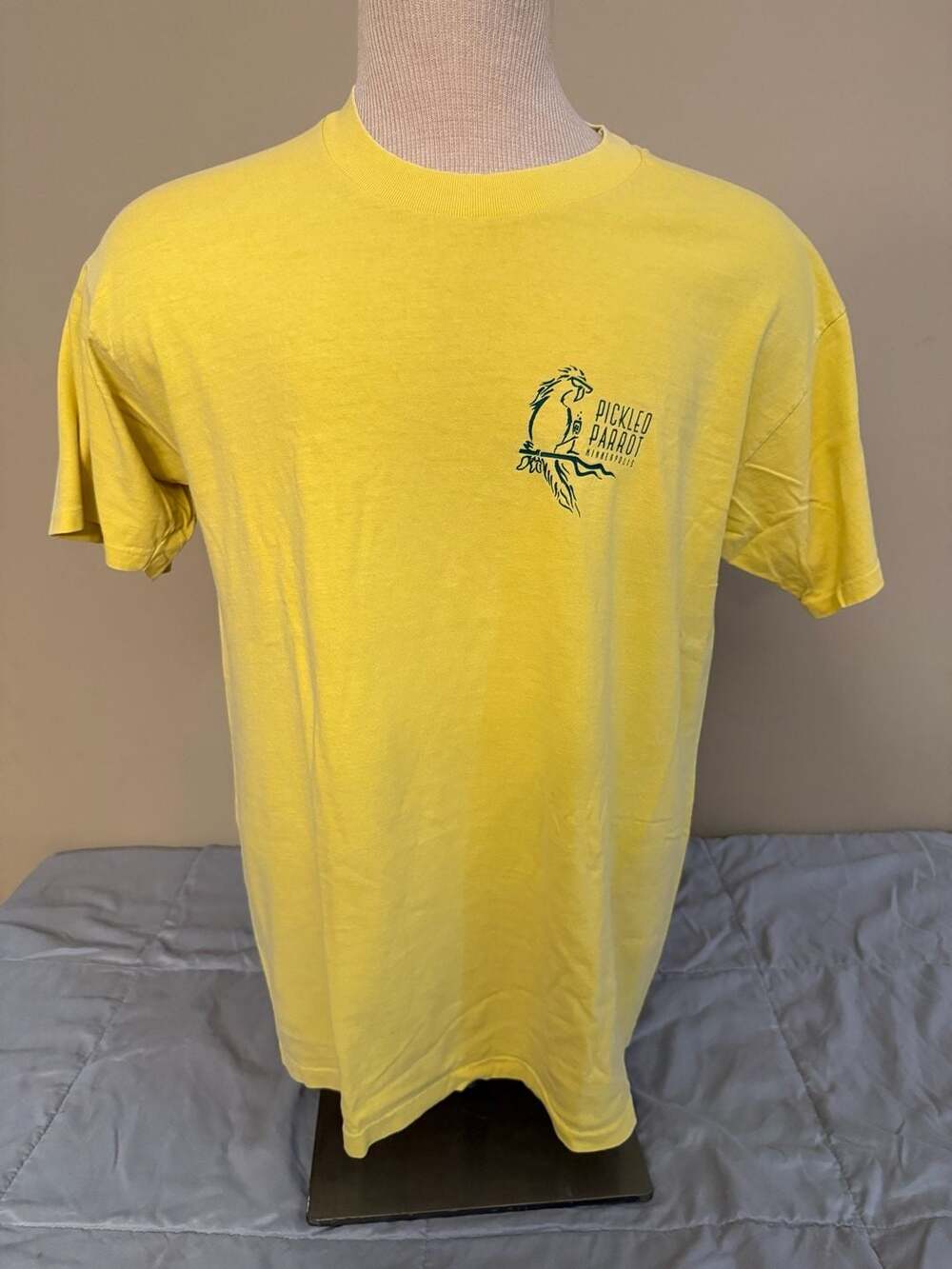 Vintage Anvil Pickled Parrot Minneapolis Bar Restaurant T-Shirt Medium